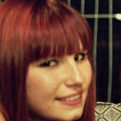 Profile Picture of Sophie Hutton (@SophHutton) on Twitter