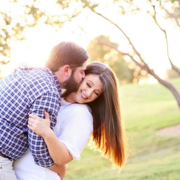 Profile Picture of Shelbie Stickels (@sticks_758) on Poshmark