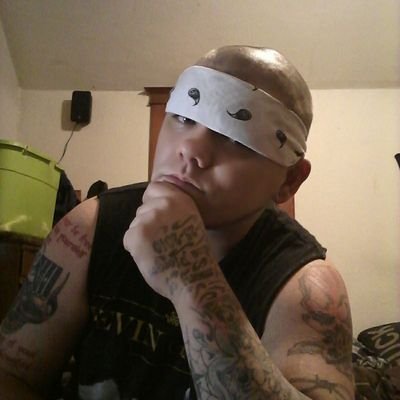 Profile Picture of Jon Shilling (@ShillingJonny) on Twitter