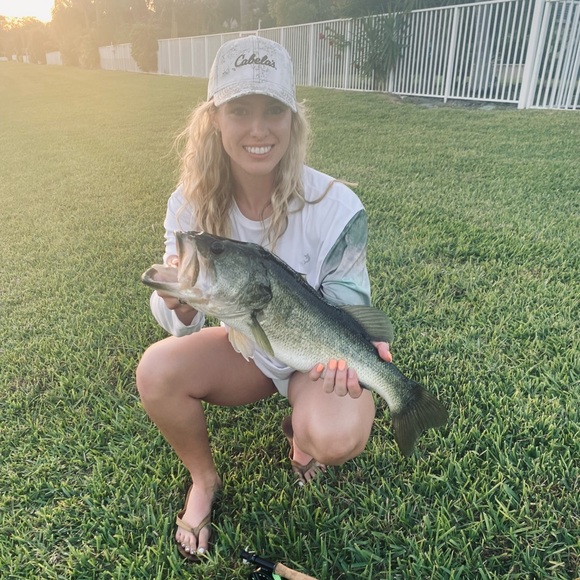 Profile Picture of Alexandra Burrell (@alexxandra1) on Poshmark