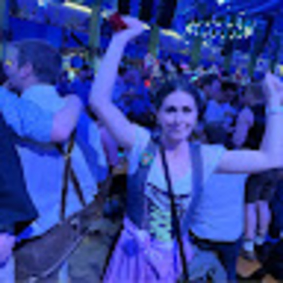 Profile Picture of Nathan Muleski (@n_muleski) on Poshmark