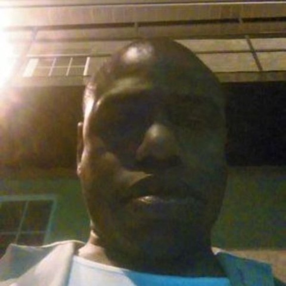 Profile Picture of Victor Block (@block_v) on Poshmark