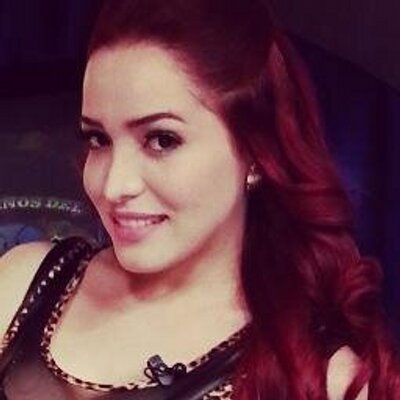 Profile Picture of  ♥Fans Karen Yapoort ♥ (@FansKarenYaport) on Twitter