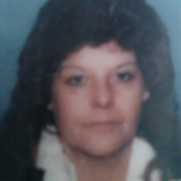 Profile Picture of Paula Black (@paula5570) on Poshmark