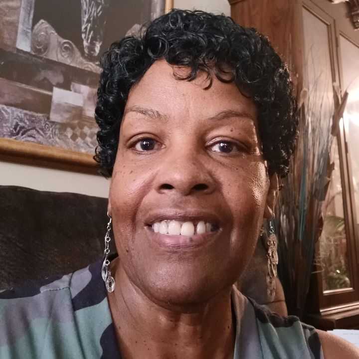 Profile Picture of Gloryjane (@gloriakeyes352) on Tiktok