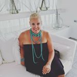 Profile Picture of Lisa Ogle (@themarblegirl) on Instagram