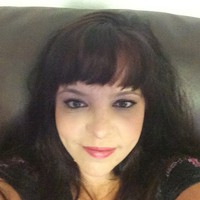 Profile Picture of April Niles (@april-niles-2) on Quora