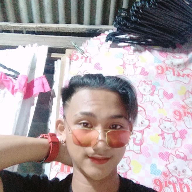 Profile Picture of Irish Fonollera II (@jameslorick31) on Tiktok