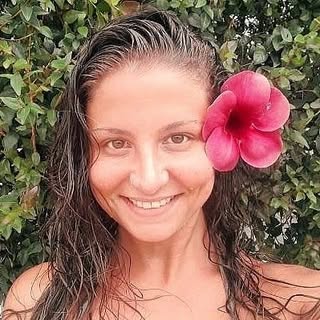 Profile Picture of Julia Beal (@juliabeall) on Instagram