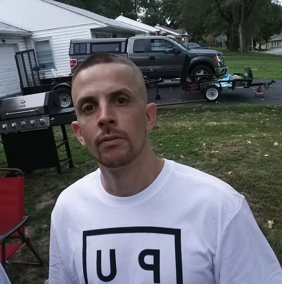 Profile Picture of Michael Cornejo (@michaelcornejo) on Poshmark