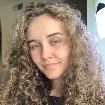 Profile Picture of Taylor Alley (@dripflower) on Twitter