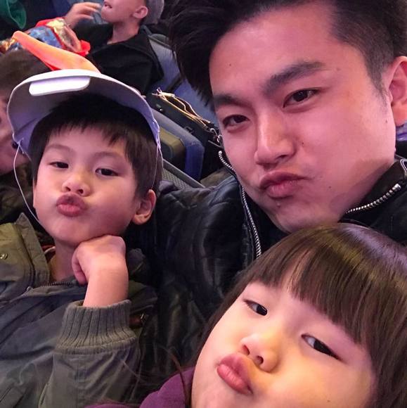 Profile Picture of Eric Chu (@ewc127) on Poshmark