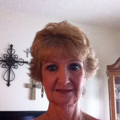 Profile Picture of Carolyn Everett (@EverettCarolyn) on Twitter