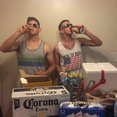 Profile Picture of Chandler Glen Hinton (@@sergantbananas) on Twitter