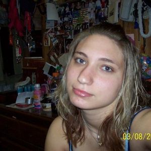 Profile Picture of Alisha Wagner (@alisha123xoxo) on Myspace