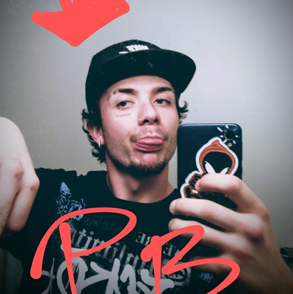 Savvy Lonesome - Poshmark Profile Picture of Savvy Lonesome (@savvy315) on Poshmark