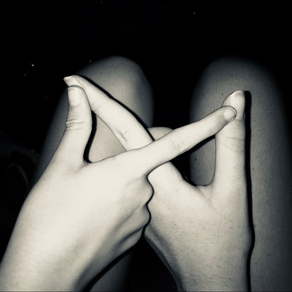 Profile Picture of Alyssa Goulet (@obx_alyssa) on Poshmark