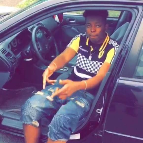 Profile Picture of Wilderson Mertus (@dedeeedl) on Poshmark