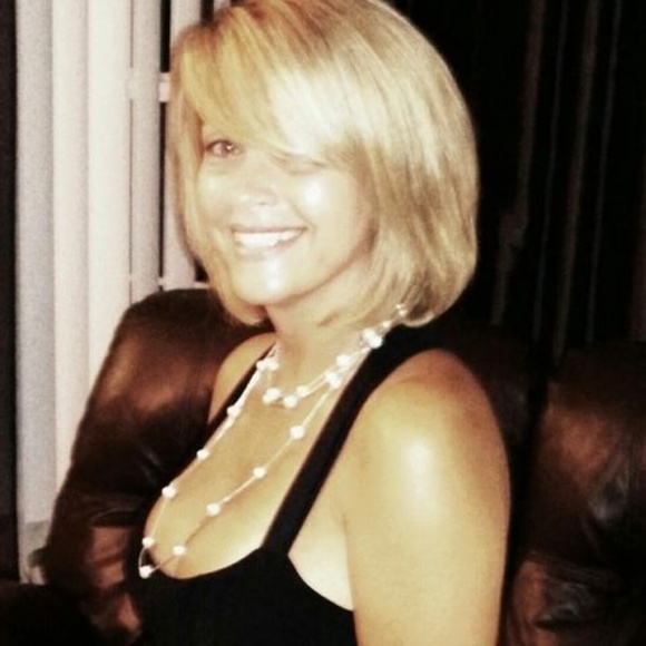 Profile Picture of Martha Weaver (@martyweaver1234) on Poshmark