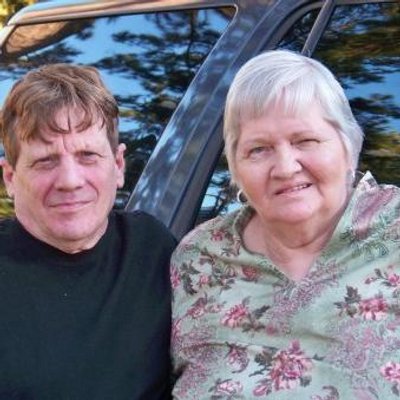 Profile Picture of Joe & Eva Felice (@50gaytine) on Twitter