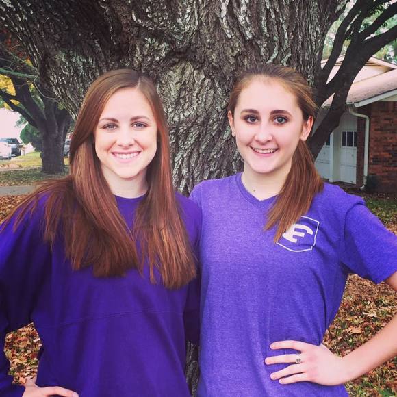 Profile Picture of Tina Wipff (@wipffle15) on Poshmark