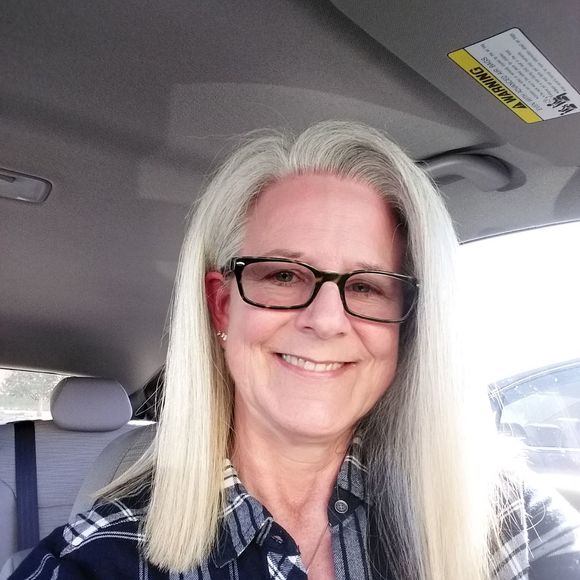 Profile Picture of Donna Foster (@daldjf59) on Poshmark
