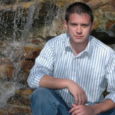 Profile Picture of Josh Schubert (@JoshSchubert25) on Twitter