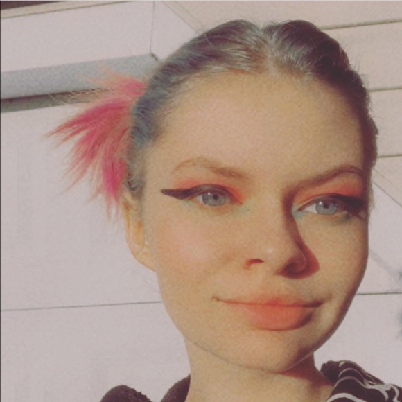 Noxx Nights - Poshmark Profile Picture of Noxx Nights (@noxxnights) on Poshmark