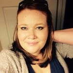 Profile Picture of Michele Bennett (Roberson) (@artonanythingbymichele) on Instagram