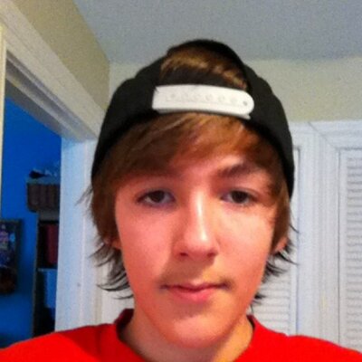 Profile Picture of Samuel Cloutier (@samloveXBOX) on Twitter