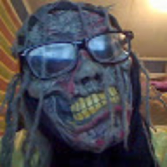 Profile Picture of Jordan Chacon (@bonebuster) on Poshmark