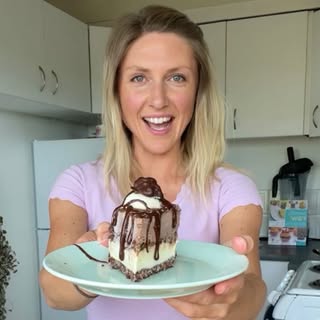 Profile Picture of Heather Pace l Healthy Recipes (@sweetlyraw) on Instagram