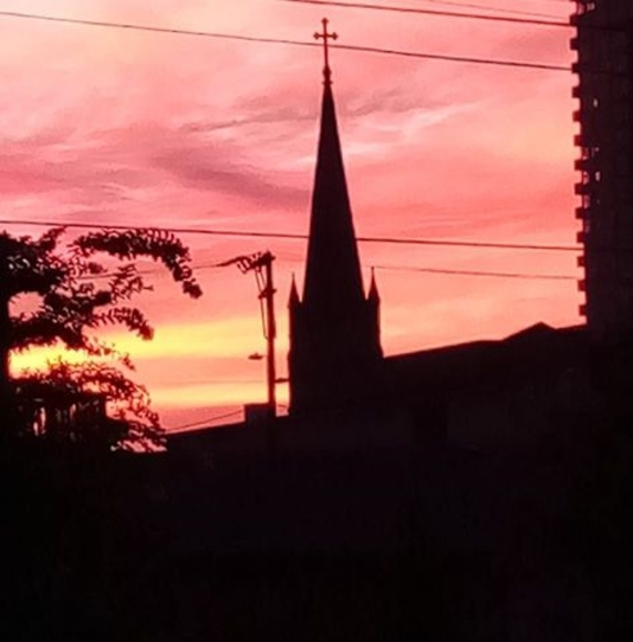 Profile Picture of Lisa Rhodes (@lrhod1965) on Poshmark