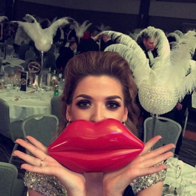 Profile Picture of Catherine Donnelly (@c_donnelly19) on Twitter