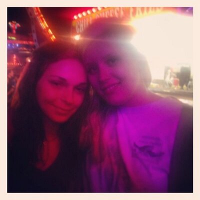 Profile Picture of JennyAnne Hutchins (@jenny_anne26) on Twitter