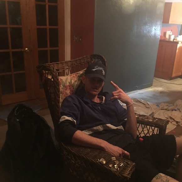 Profile Picture of Mat Clemings (@mrockwell414) on Poshmark