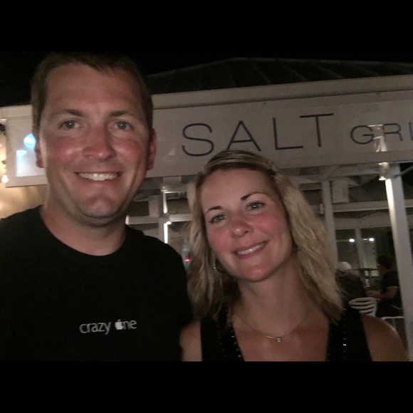 Profile Picture of Karla Selle (@karlaselle) on Poshmark