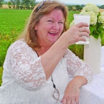Profile Picture of Paula Davisson (@davisson_paula) on Twitter
