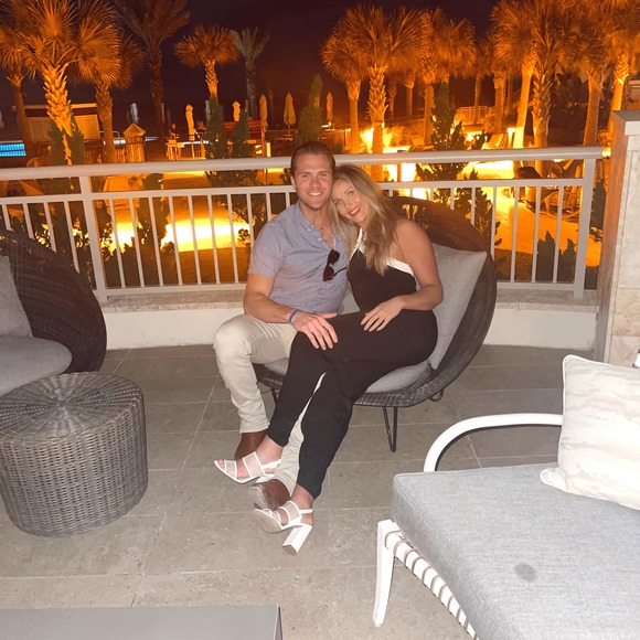 Profile Picture of Peyton Mchann (@peytonmchann) on Poshmark