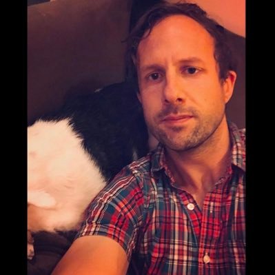 Profile Picture of John Havard (@readsthepapers) on Twitter