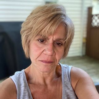 Profile Picture of Assunta Caputo (@assunta.caputo.98) on Facebook