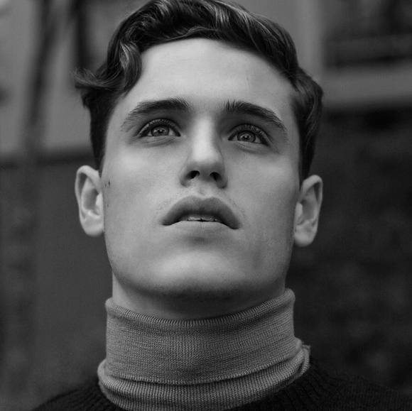 Profile Picture of Ryan Matthews (@ryanmatthews572) on Poshmark