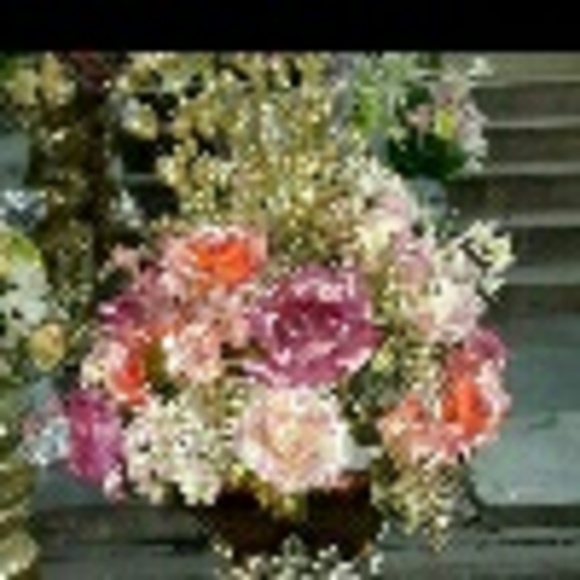 Profile Picture of Isatou Njie (@isatou1026) on Poshmark