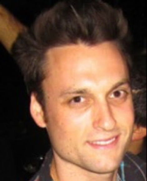 Profile Picture of Chris Hetzner (@chrishetzner) on Poshmark