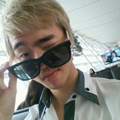 Profile Picture of 김지훈 Kim JiHoon (@smileclown8) on Twitter