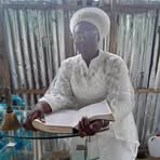 Oladigbo Josephine - Facebook Profile Picture of Oladigbo Josephine (@oladigbo.josephine) on Facebook