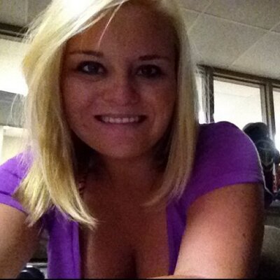 Profile Picture of Jaclyn Nicole Dobson (@nicki_dobson) on Twitter