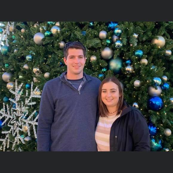 Profile Picture of Mikinzie Smallwood (@monkey1120) on Poshmark