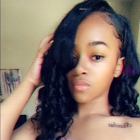 Profile Picture of Shandria Brawner (@_serenity848) on Poshmark