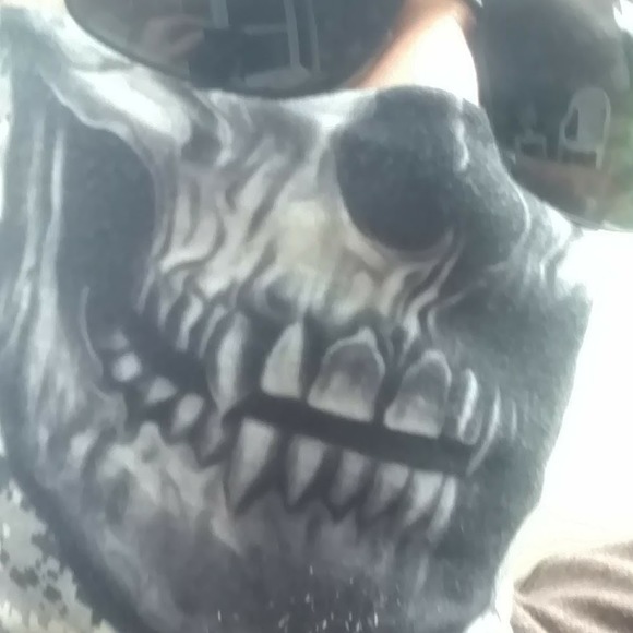 Timo Antonopoulos - Poshmark Profile Picture of Timo Antonopoulos (@timozroxxy) on Poshmark